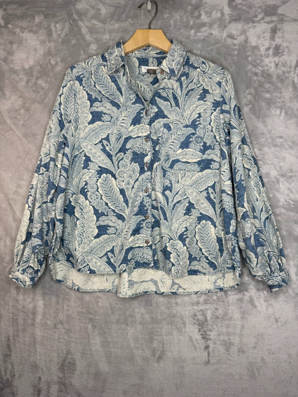 Pilcro Sigourney Anthropologie Shirt XS Blue White Paisley Corduroy Button Down - Picture 1 of 11